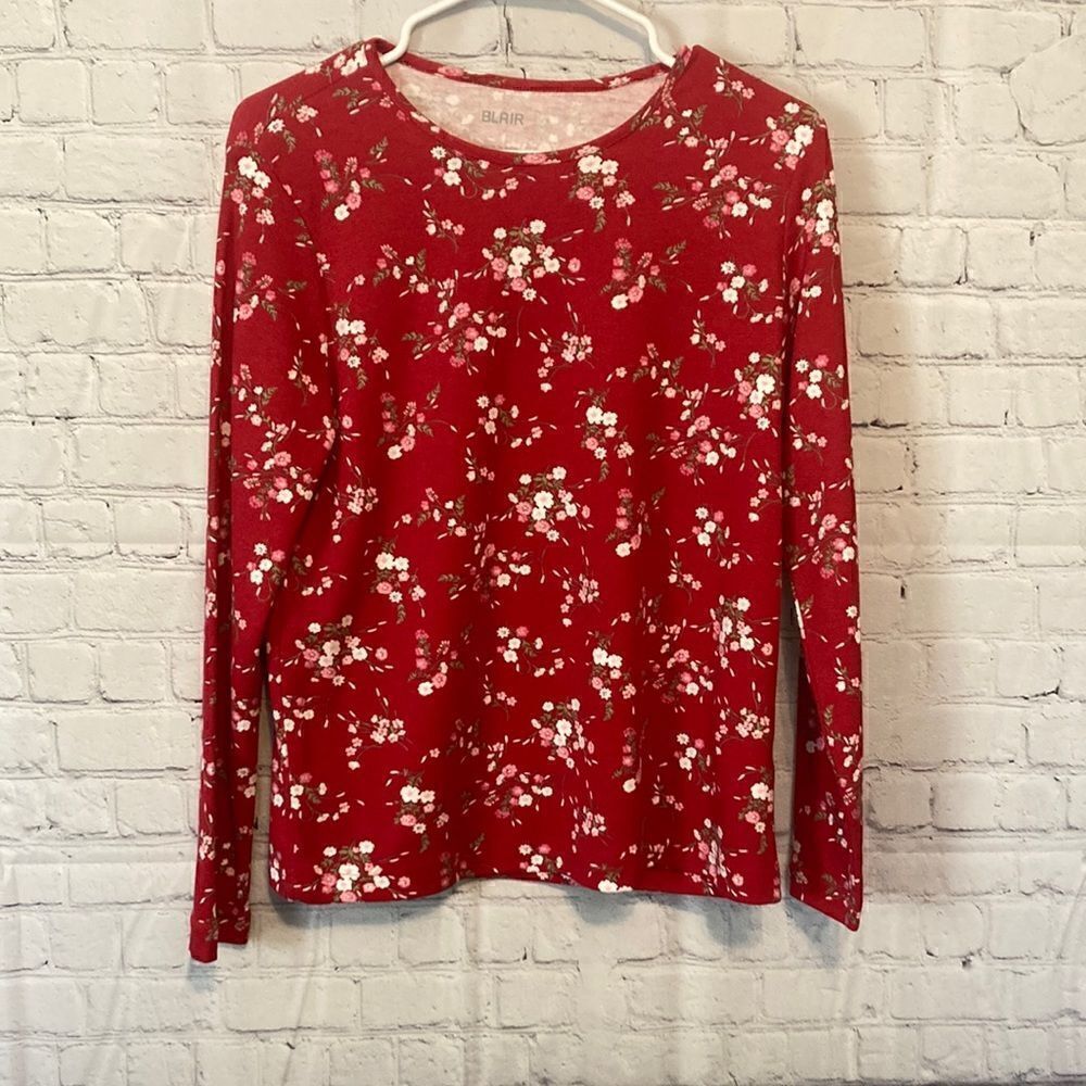 Blair Women’s Red Floral Top Size Small